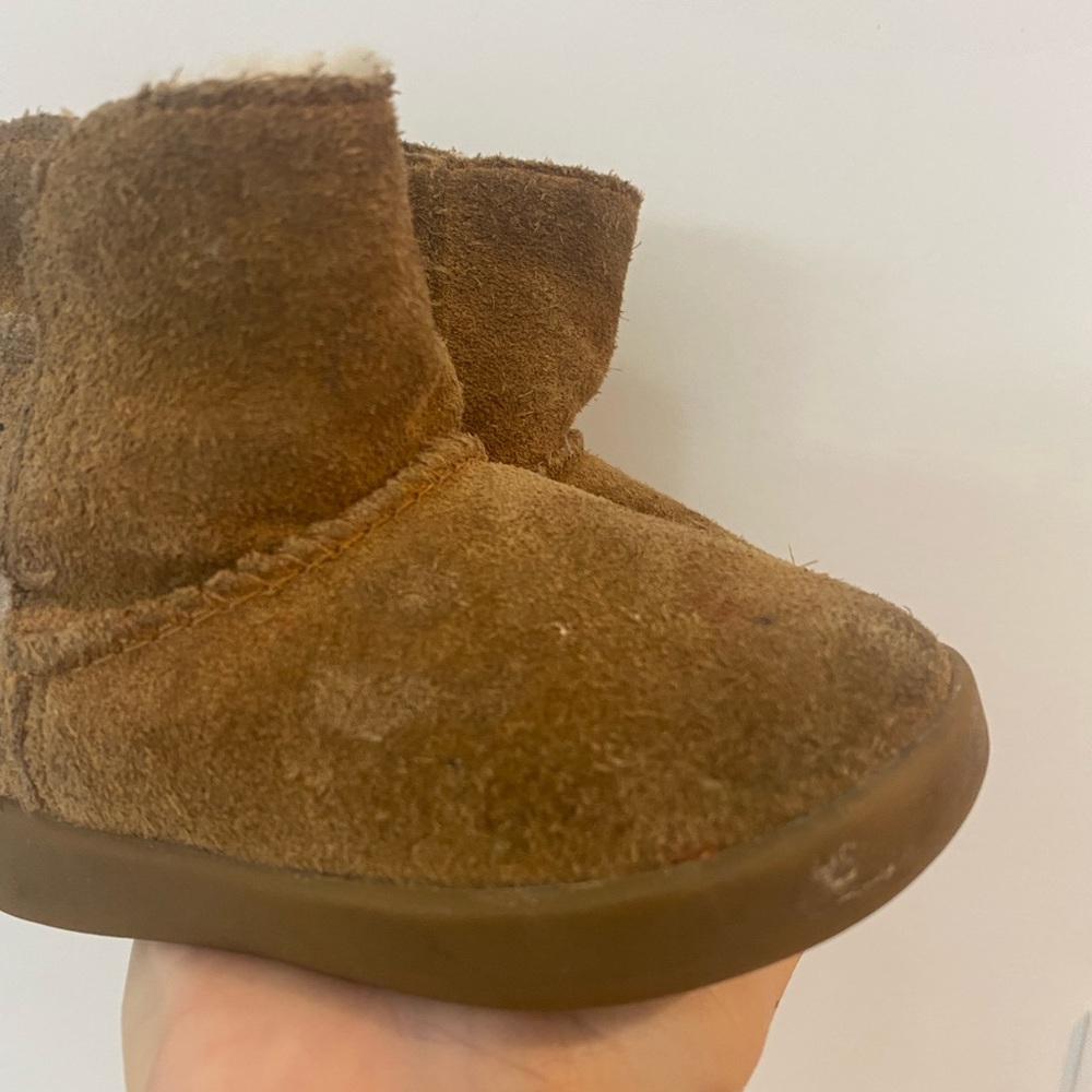 Baby uggs - Picture 3 of 8
